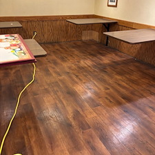 Professional-LVP-and-Commercial-Tile-Cleaning-in-Belle-Vernon-PA 2