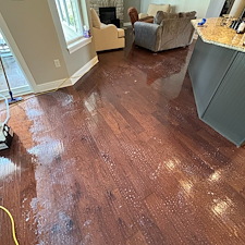 The-Ultimate-Guide-to-Hardwood-Laminate-Floor-Cleaning-and-Wax-Removal-in-Wexford-and-Cranberry-Township-PA 0